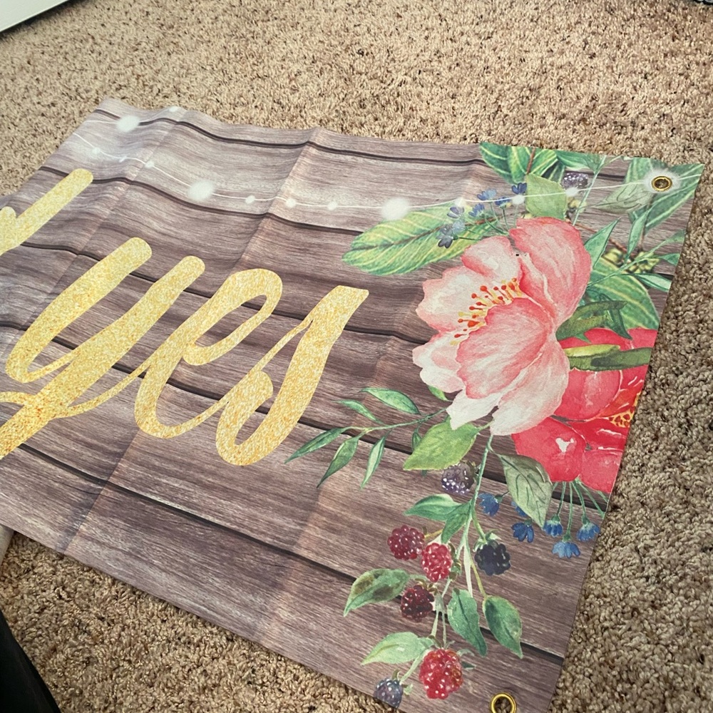 Engagement banner - Picture 4 of 7